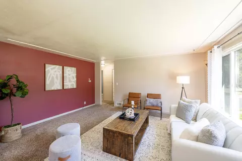 2127 E 10th Ave, Spokane, WA 99202 photo 5