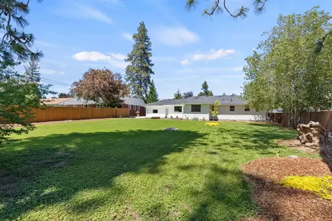 940 E 35th Ave, Spokane, WA 99203 photo 34
