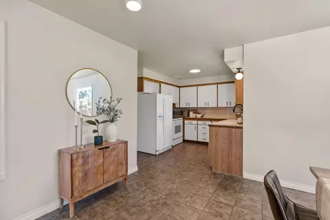 940 E 35th Ave, Spokane, WA 99203 photo 16