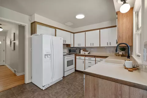 940 E 35th Ave, Spokane, WA 99203 photo 18