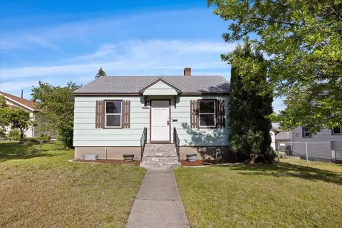 4018 N Adams St, Spokane, WA 99205