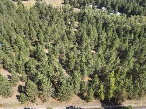 51 W Nn W Glen Grove Staley Rd, Deer Park, WA 99006