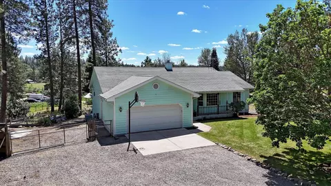 26017 N Chattaroy Cir, Chattaroy, WA 99003