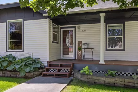 Exterior - 10108 E 16th Ave, Spokane, WA 99206 photo 3 of 7