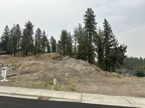 130 E Center Ln, Spokane, WA 99208