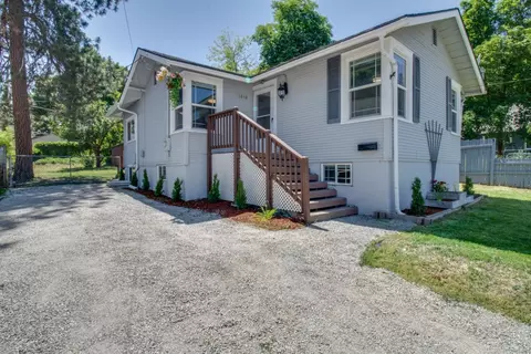 1018 E 9th Ave, Spokane, WA 99202 photo 4