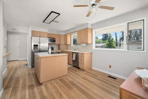 2231 E 45th Ave, Spokane, WA 99223 photo 10