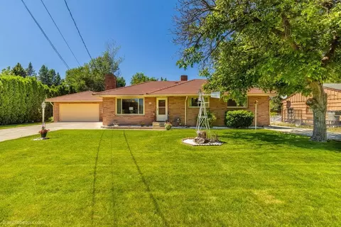 525 N Willow Rd, Spokane Valley, WA 99206