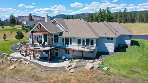12623 N Eagle Bluff Ln, Spokane, WA 99208 photo 2