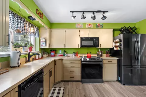 4615 E Sumac Dr, Spokane, WA 99223 photo 17