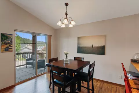 Dining - 11814 E Rivercrest Dr, Spokane Valley, WA 99206 photo 1 of 1