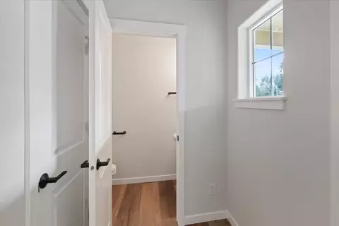 2115 E 33rd Ln, Spokane, WA 99203 photo 15