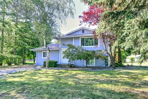 26824 E Queen Ave, Newman Lake, WA 99025