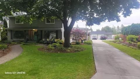 3327 S Manito Blvd, Spokane, WA 99203