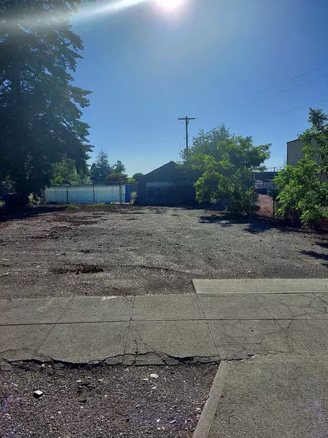 2517 N Dakota St, Spokane, WA 99207