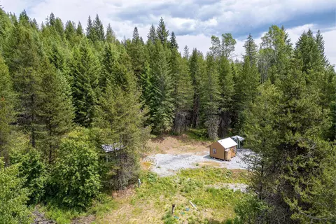 4752 L 25 N Hwy, Northport, WA 99157