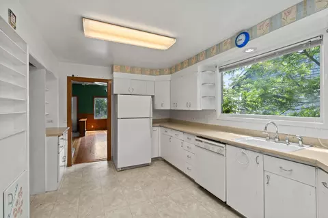 407 E Fairview Ave, Spokane, WA 99207 photo 9