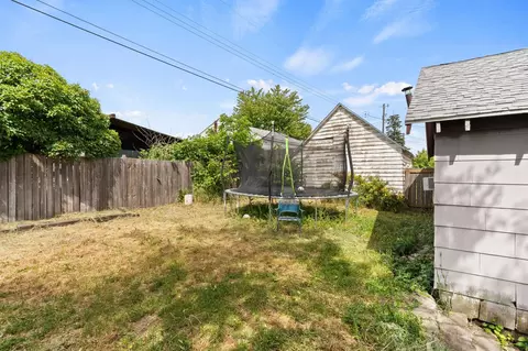 407 E Fairview Ave, Spokane, WA 99207 photo 26