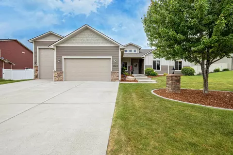10410 N Alberta Cir, Spokane, WA 99208