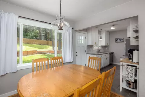 3818 E 12th Ave, Spokane, WA 99202 photo 8