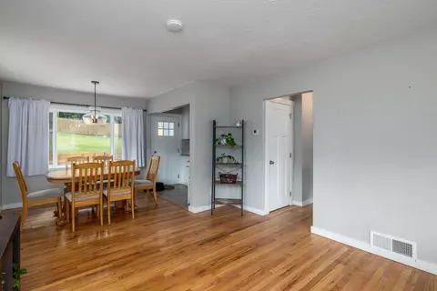 3818 E 12th Ave, Spokane, WA 99202 photo 7