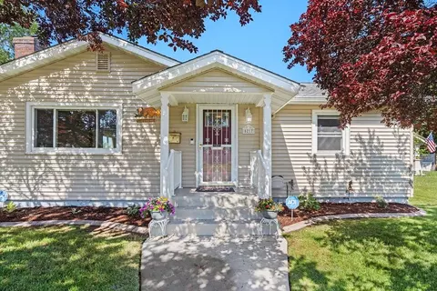 5217 N Lincoln Ave, Spokane, WA 99205