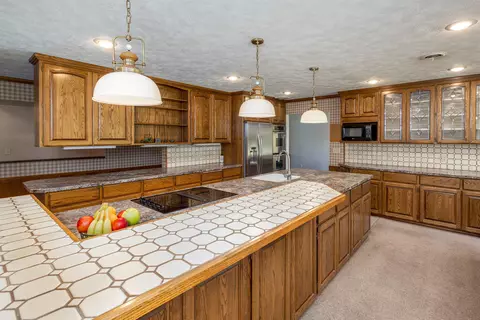 2025 E 59th Ave, Spokane, WA 99223 photo 8