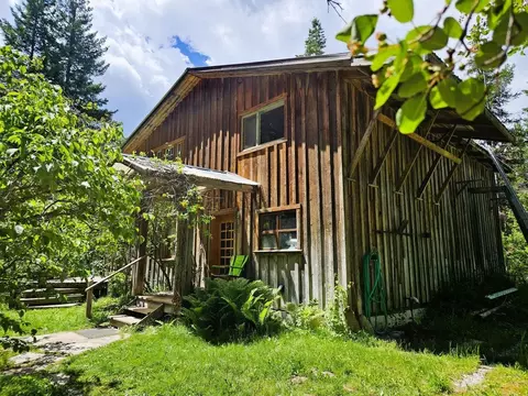 1407 Old Cc Rd, Colville, WA 99114