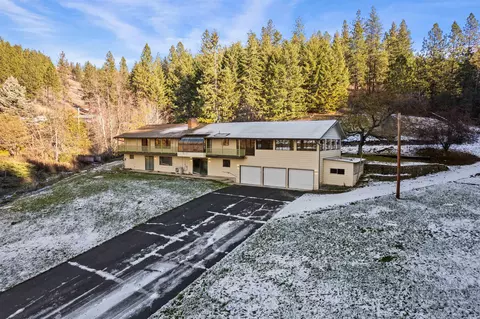 17117 E Macmahan Rd, Spokane, WA 99217
