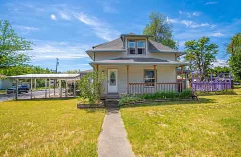 3928 E Longfellow Ave, Spokane, WA 99217