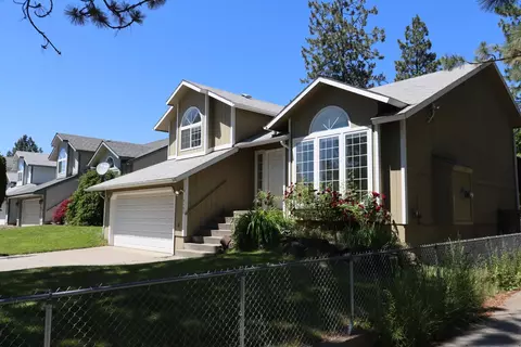 4109 E 35th Ave, Spokane, WA 99223 photo 2