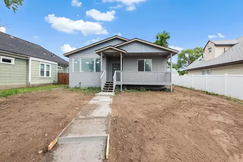 1707 E Bridgeport Ave, Spokane, WA 99207