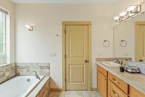 4208 E 14th Ave, Spokane, WA 99202 photo 17