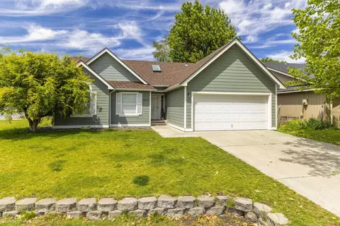 18907 E Baldwin Ln, Spokane Valley, WA 99016