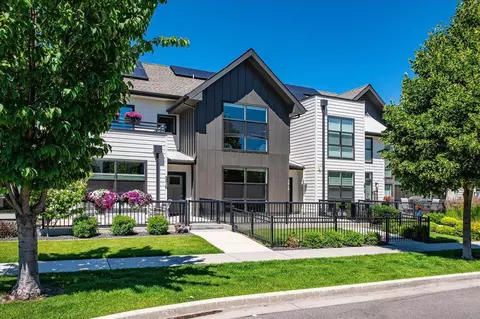 2414 W Summit Pkwy Blvd, Spokane, WA 99201