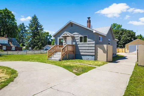 5203 N Crestline St, Spokane, WA 99223