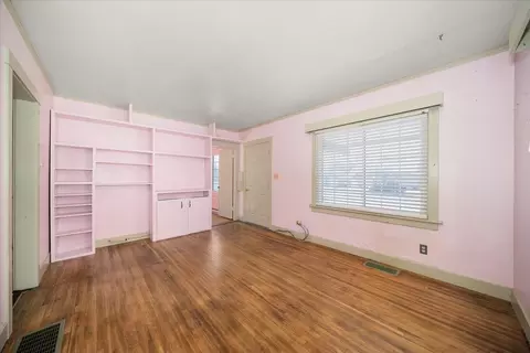 2618 Everett Ave, Spokane, WA 99207 photo 8