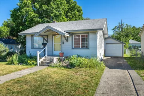 2618 Everett Ave, Spokane, WA 99207 photo 2