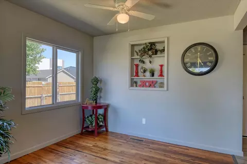 722 E Holyoke Ave, Spokane, WA 99208 photo 8