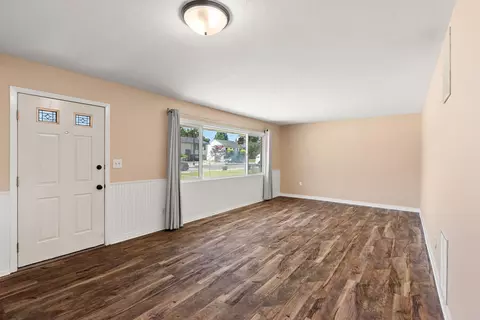 3707 E 30th Ave, Spokane, WA 99223 photo 3