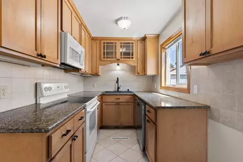 3707 E 30th Ave, Spokane, WA 99223 photo 5