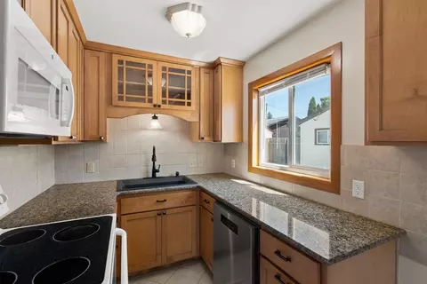 3707 E 30th Ave, Spokane, WA 99223 photo 6