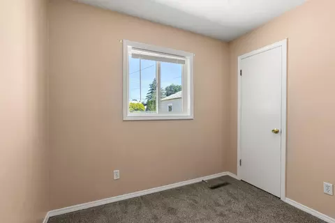 3707 E 30th Ave, Spokane, WA 99223 photo 14