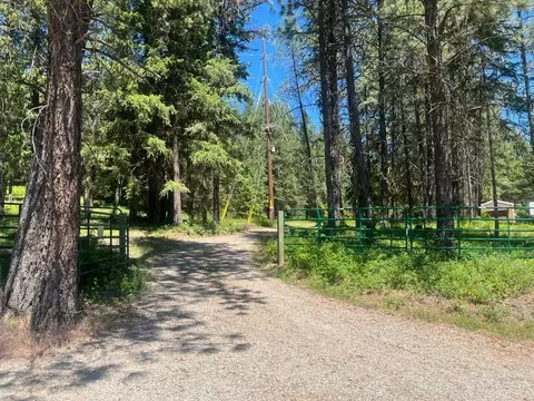 Exterior - 1992 Summit Valley Rd, Addy, WA 99101 photo 12 of 15