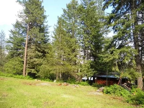 Exterior - 1992 Summit Valley Rd, Addy, WA 99101 photo 7 of 15