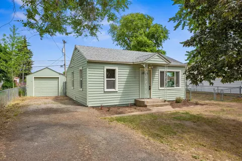 13026 W 13th Ave, Airway Heights, WA 99001
