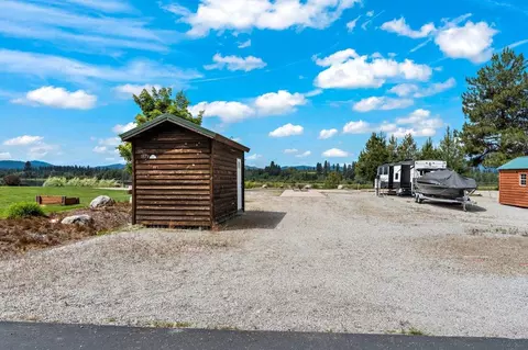 1573 Lenora Dr, Usk, WA 99180