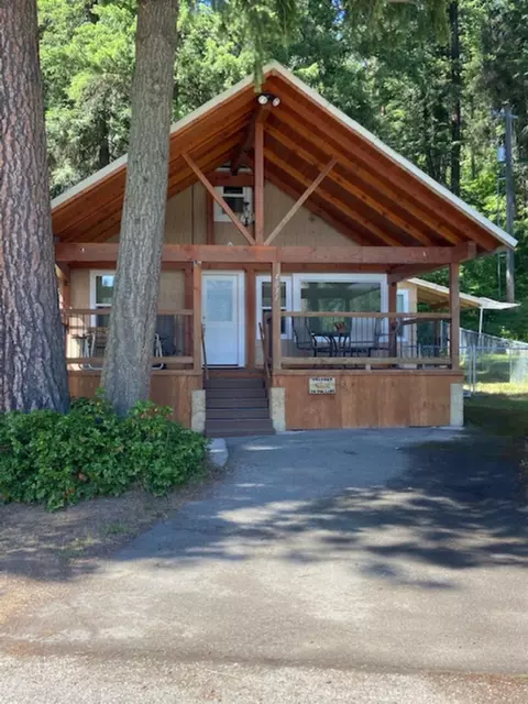 4031 N Deer Lake Rd, Loon Lake, WA 99148
