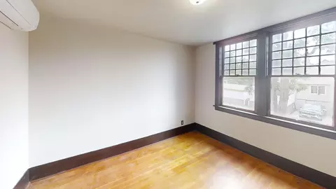 Bedroom - 1604 E 12th Ave, Spokane, WA 99202 photo 3 of 5