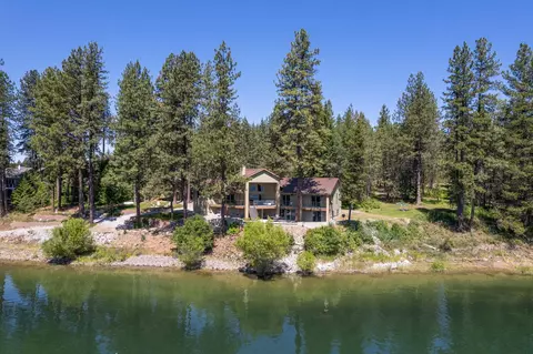 41 Greggs Rd, Newport, WA 99156